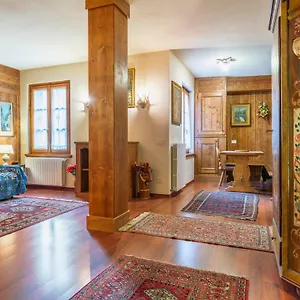  Appartamento S. Francesco - Stayincortina Italia