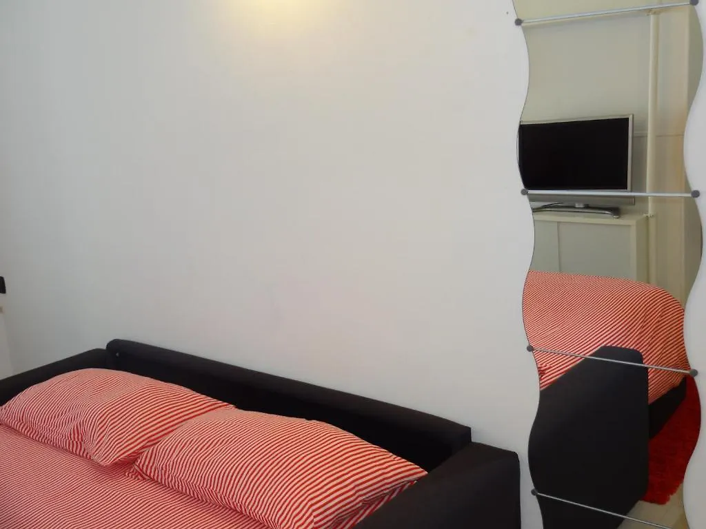 Milan City Center Apartment